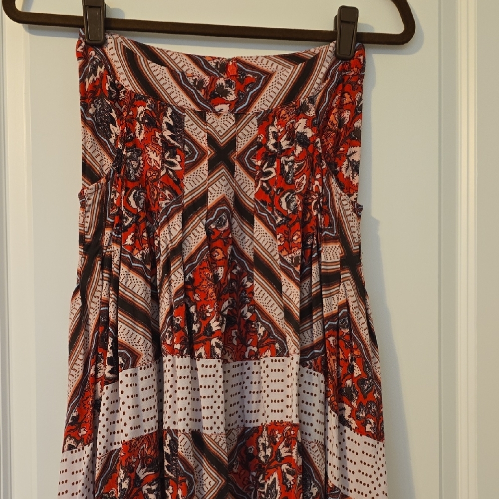 Free People Multicolor Bohemian Skirt With Pockets. Adorable Hemline. Size 0 - Picture 2 of 13
